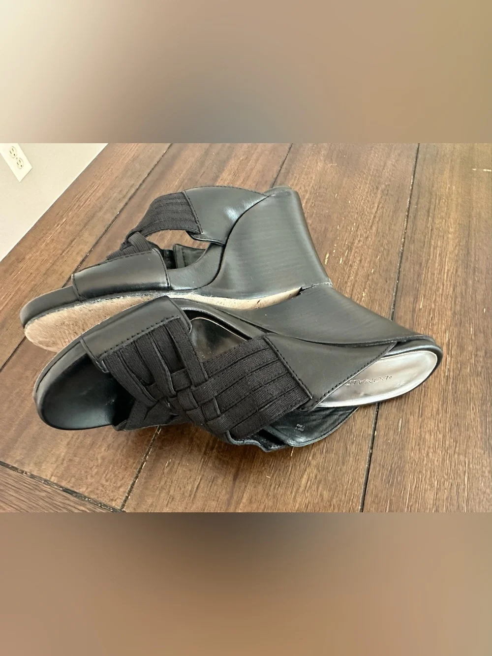 Donald J. Pliner wedges